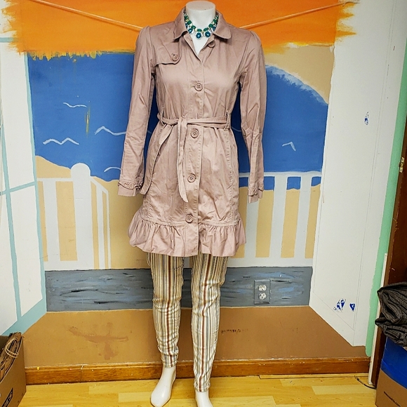 American Eagle jean & Gap jacket combo - Picture 2 of 16